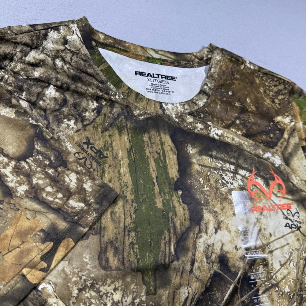 Realtree APX Camo T-Shirt Mens XL Short Sleeve Hunting Performance Tee Brown